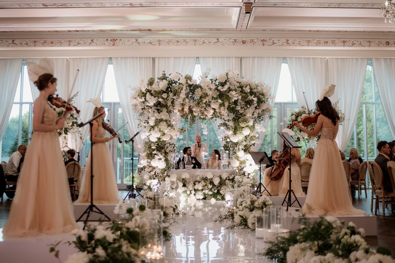 Live music during a celebratory wedding banquet